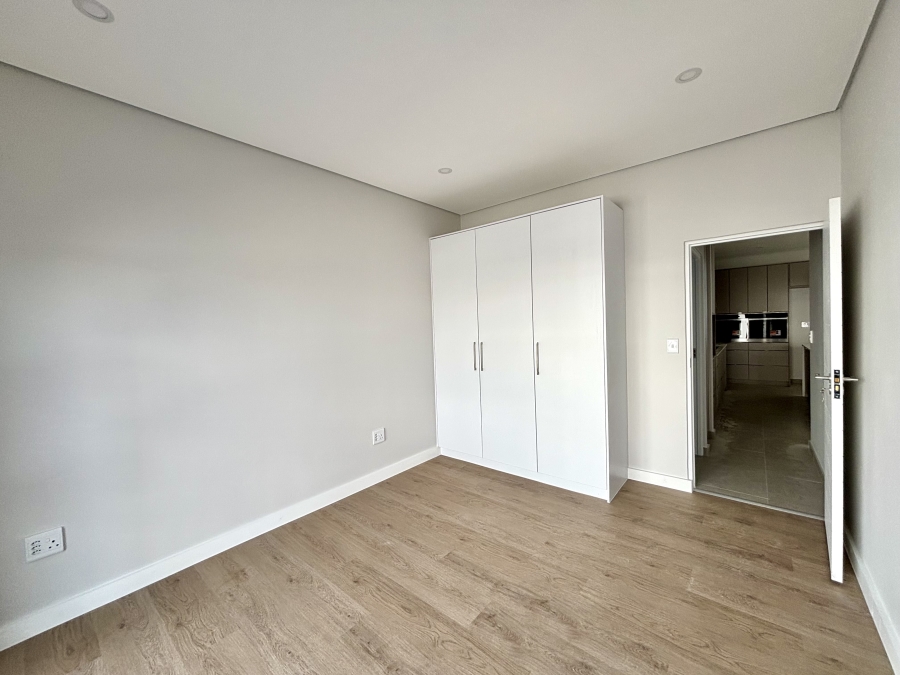 4 Bedroom Property for Sale in Sandown Western Cape